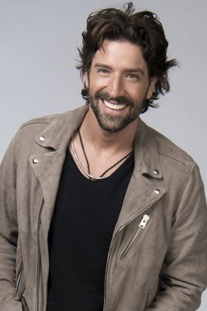 Character image for Emiliano León