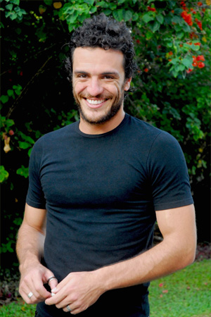 Character image for Théo