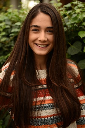 Character image for Yasemin