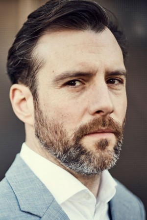 Character image for Dr. Hannes Stresow