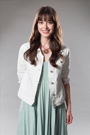 Character image for Nazlı