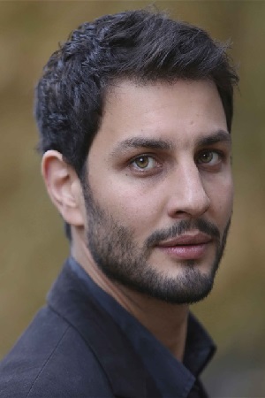 Character image for Manu Laverne