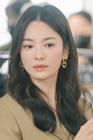 Character image for Ha Young-eun