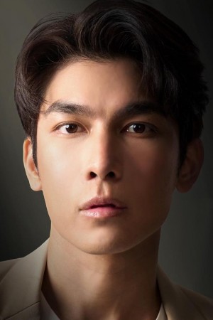 Mew Suppasit Jongcheveevat