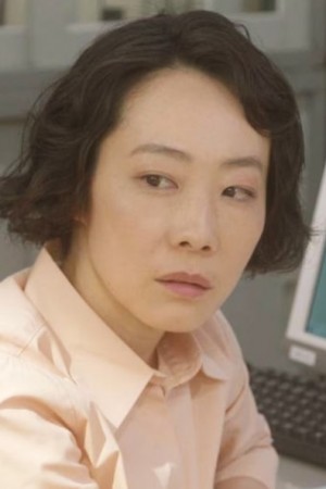 Character image for 麻衣子