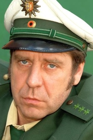 Character image for Dorfpolizist Peter
