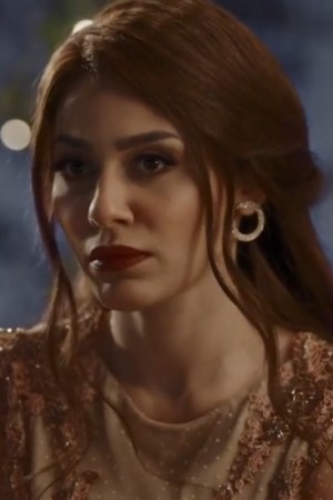 Character image for لينا / خلود