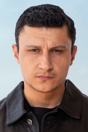 Character image for Şahin Albora