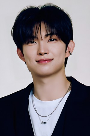 Character image for Geonwoo