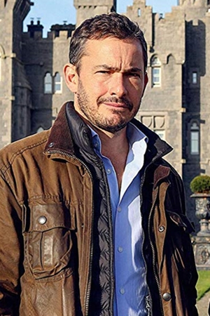 Character image for Giles