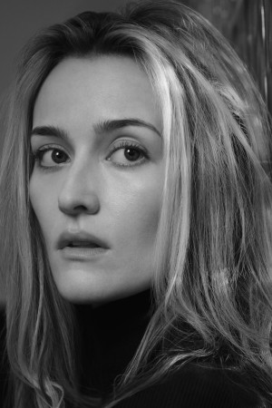 Character image for Carolyn Bessette-Kennedy