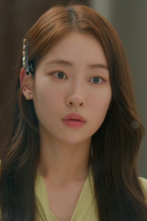 Character image for Ha Na-gyeong