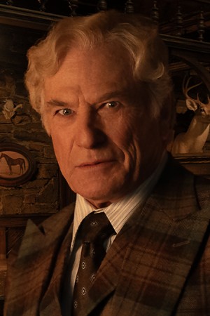 Character image for Julien Mayfair