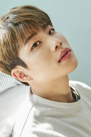 Character image for MJ