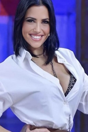 Character image for Miss Claudia