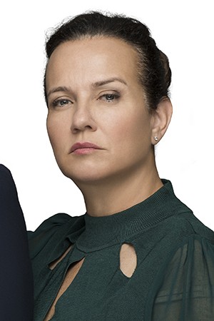 Character image for Nira Warburg