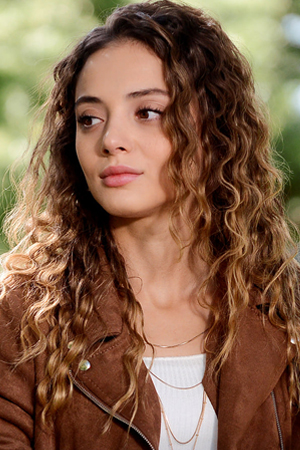 Character image for Defne Yıldırım