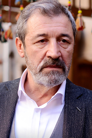 Character image for Cumali Şirhan