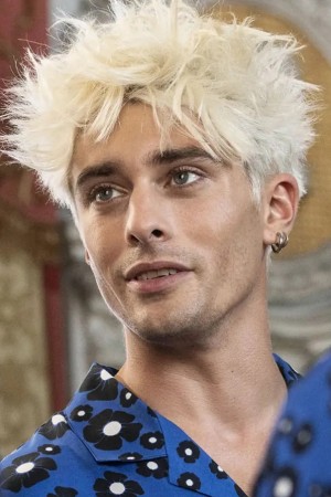 Character image for Tom