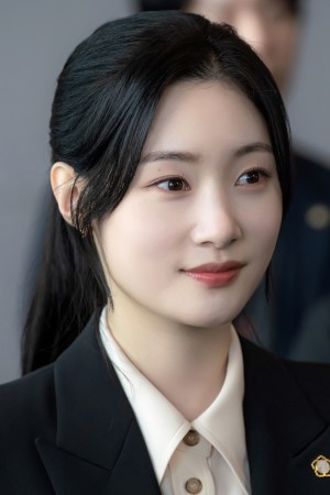 Character image for Kang Hyo-min