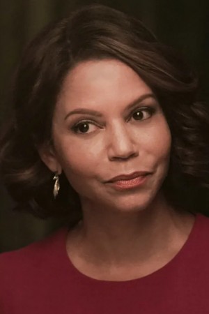 Character image for Mae Silver