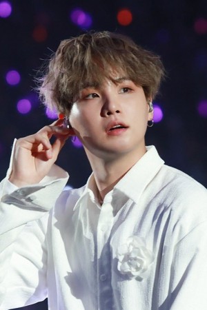 Character image for SUGA