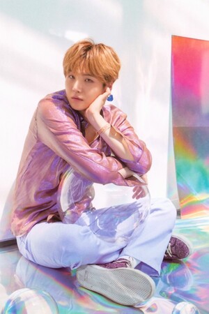 Character image for SUGA