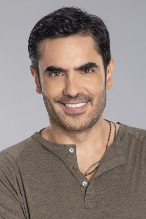 Character image for Leonidas Salinas