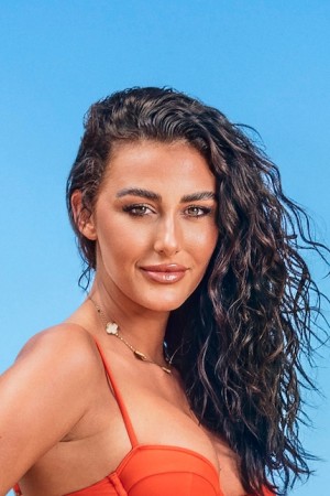 Character image for Chloe Veitch