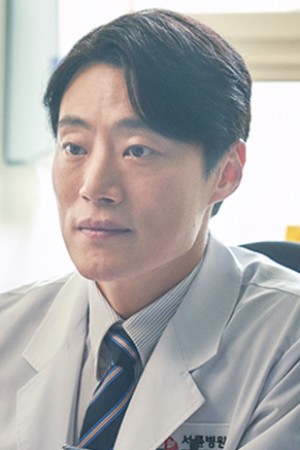 Character image for Lee Joong-yeob