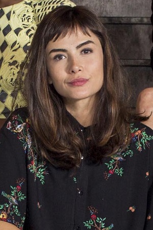 Character image for Malu • Maria Luiza