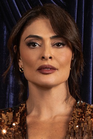 Character image for Leila