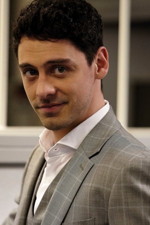 Character image for Simon Reddington