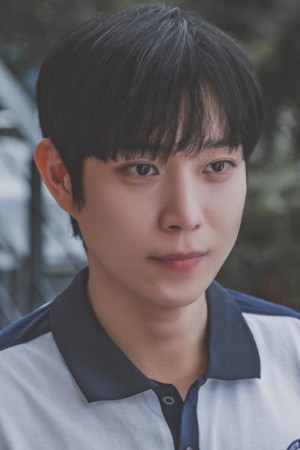 Character image for Yoon Jun-seo