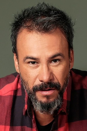 Character image for Oscar Saldaña