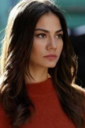 Character image for Zeynep