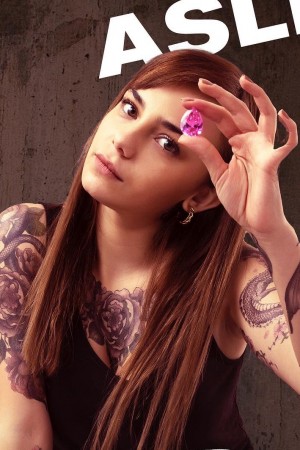 Character image for Aslı