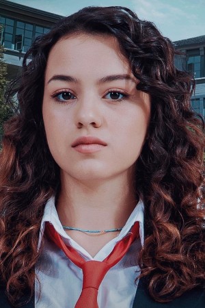 Character image for Ayşe