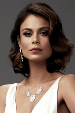 Character image for Cristal Flores Carrington