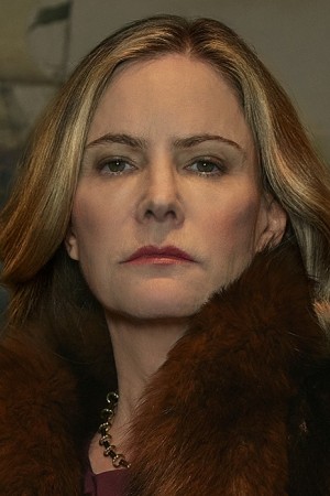 Character image for Lorraine Lyon