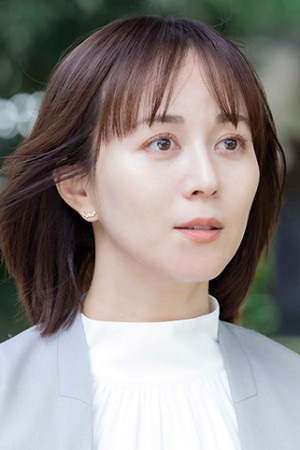Manami Higa as 幾島楓 on Forest (2025)