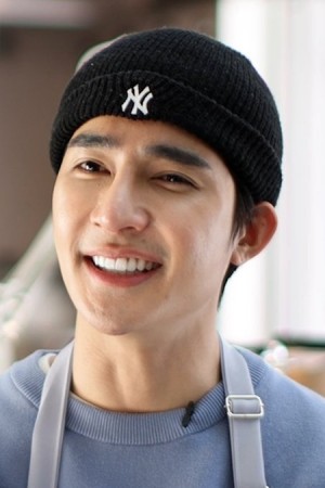 Character image for Self