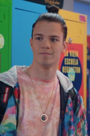 Character image for Adrián