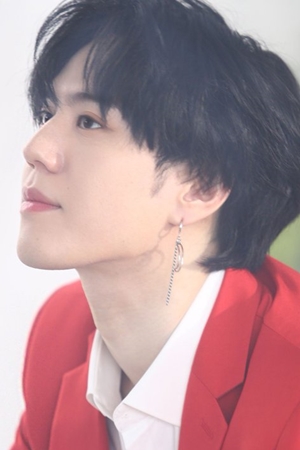Character image for Yugyeom