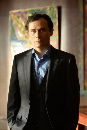 Character image for Claúdio