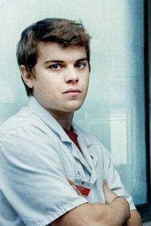 Character image for Hugo