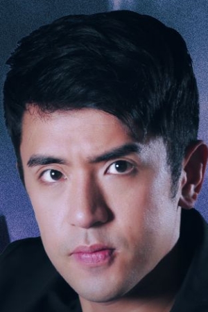 David Licauco as Andrew Dizon on Never Say Die