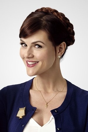 Character image for Dora Winston