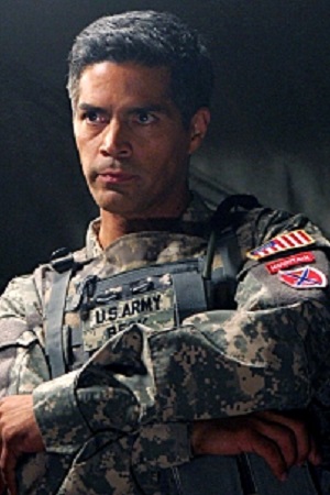 Esai Morales as Mjr. Edward Beck on Jericho (2006)