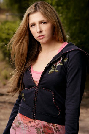 Shoshannah Stern as Bonnie Richmond on Jericho (2006)